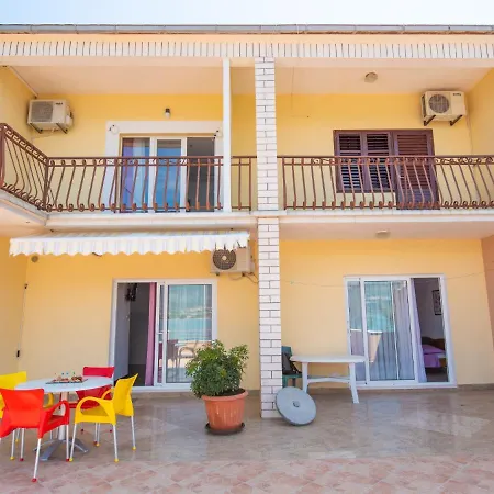 Apartment Vinka-3 By Interhome Trogir