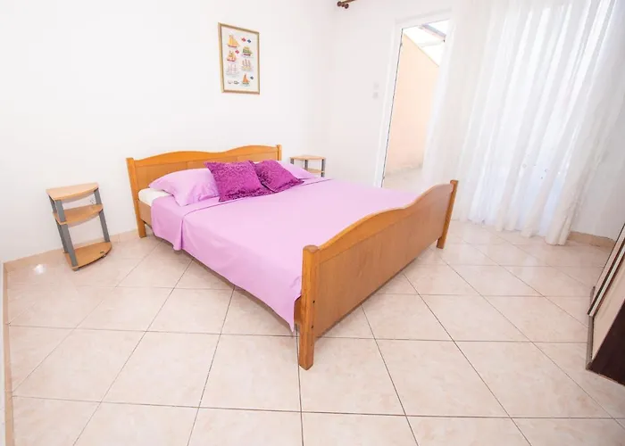 Appartement Vinka-3 By Interhome Trogir